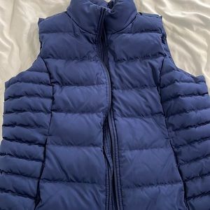 Vest good condition